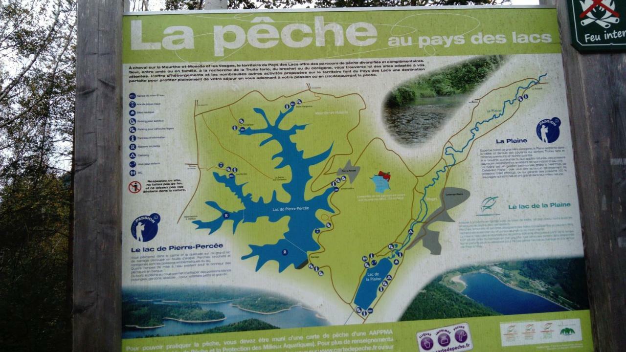 לינה וארוחת בוקר Saint-Die-des-Vosges Au Gre Des Sentiers Chez Marie Et Pierre מראה חיצוני תמונה