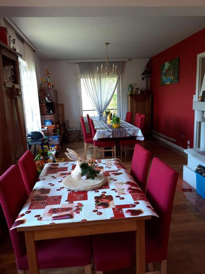 לינה וארוחת בוקר Saint-Die-des-Vosges Au Gre Des Sentiers Chez Marie Et Pierre מראה חיצוני תמונה